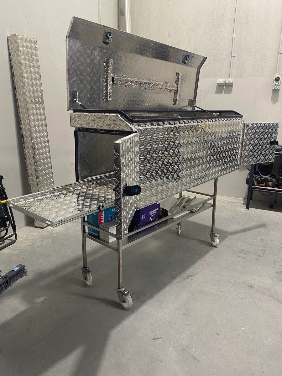 TB-177 aluminium checker plate caravan toolbox — 1775 × 550 × 645mm